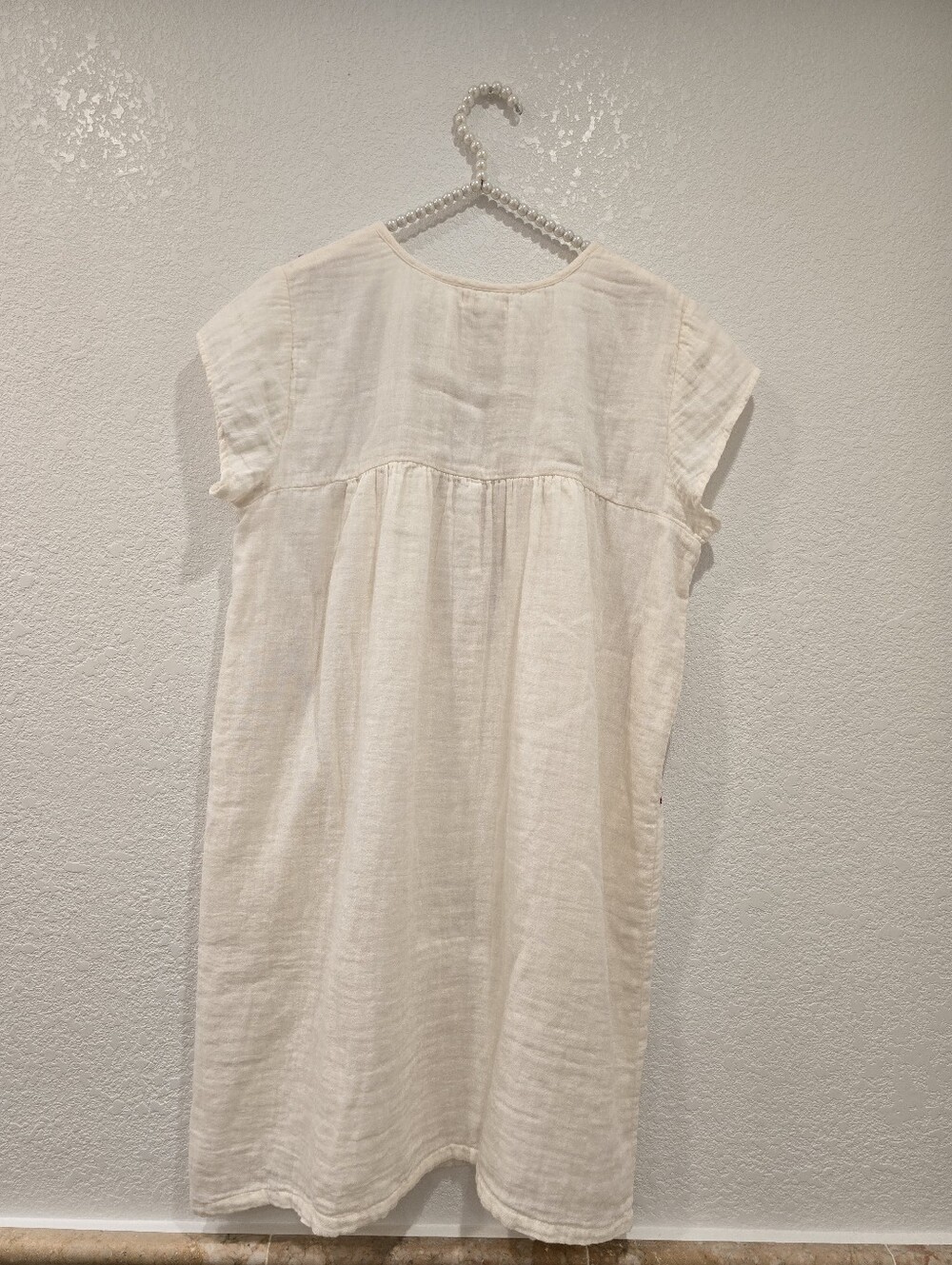 THML ivory cap-sleeve gauze Floral Embroidered Dress L - Picture 2 of 7